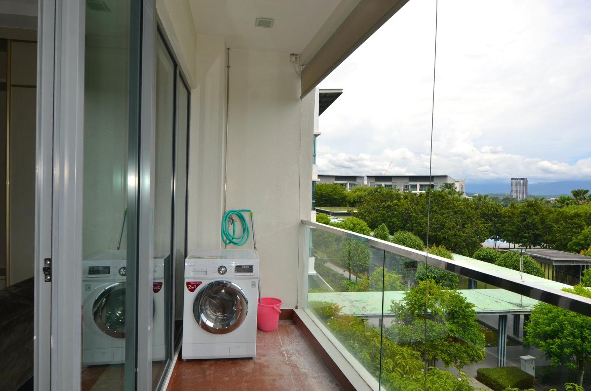 The Loft Residences Homestay @ Block C Imago Mall Kk Central Kota Kinabalu Buitenkant foto
